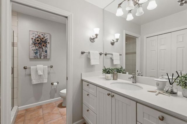 2315 Eastridge Avenue 724, Menlo Park, CA 94025