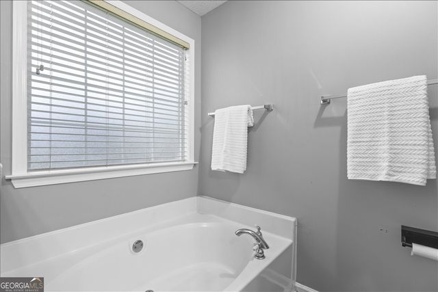 319 Tyson Glen Drive, Warner Robins, GA 31088