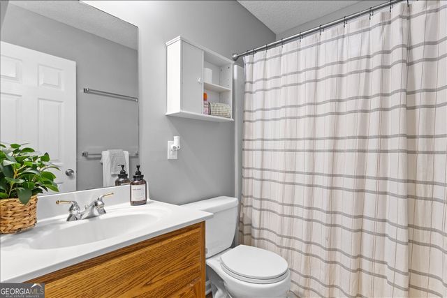 319 Tyson Glen Drive, Warner Robins, GA 31088