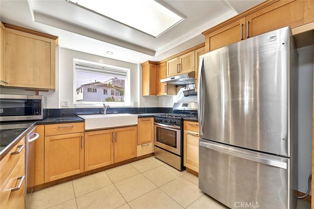 1036 S Serrano 105, Los Angeles, CA 90006