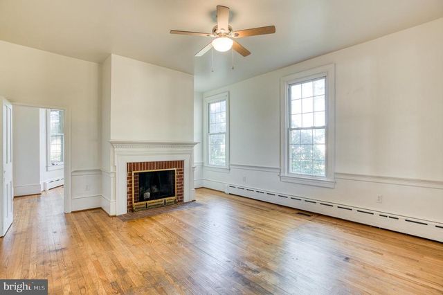 150 N MAIN ST, Madison, VA 22727