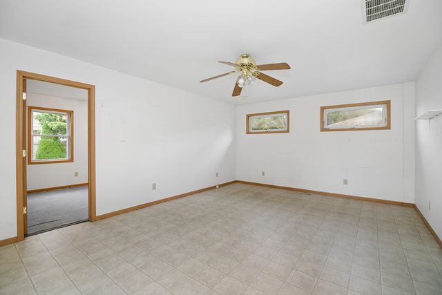 165 Keigher Drive, Manteno, IL 60950