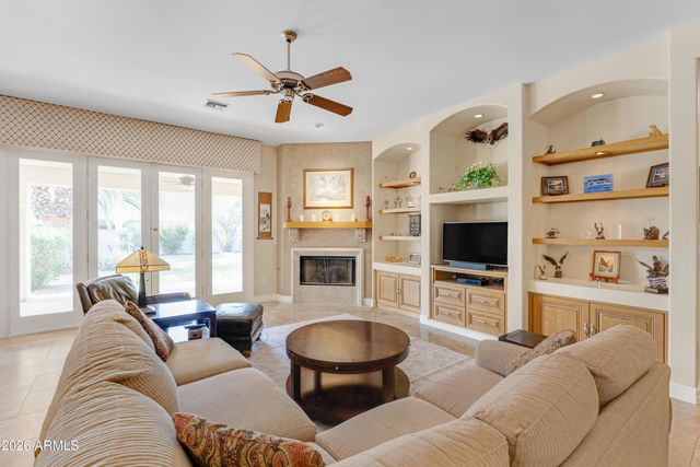 11233 E DEL TIMBRE Drive, Scottsdale, AZ 85259