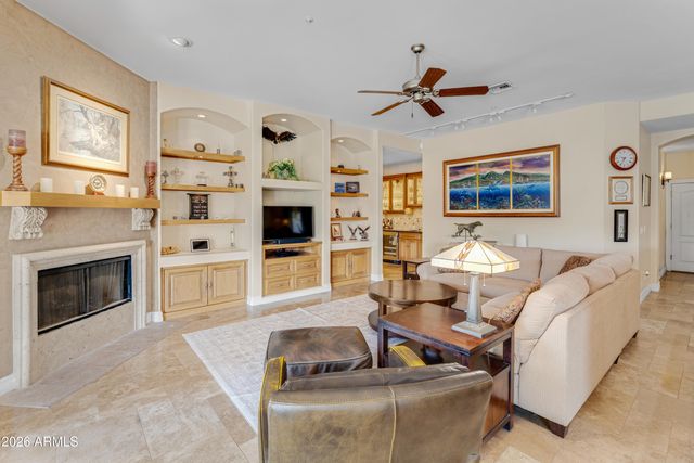 11233 E DEL TIMBRE Drive, Scottsdale, AZ 85259