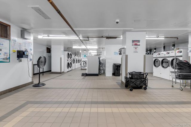 61-20 Grand Central Parkway A208, Forest Hills, NY 11375