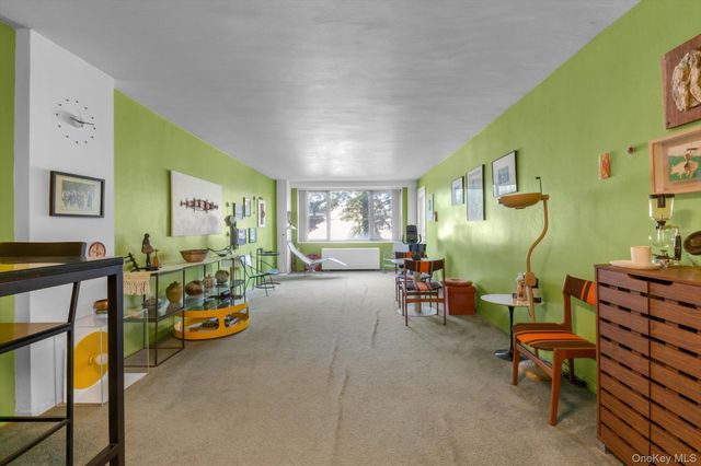 61-20 Grand Central Parkway A208, Forest Hills, NY 11375