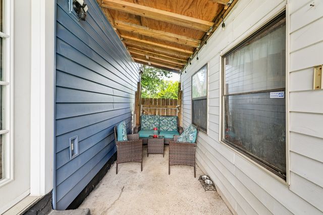 402 Wilkinson Ln, White House, TN 37188
