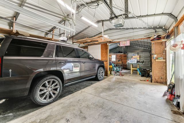 402 Wilkinson Ln, White House, TN 37188