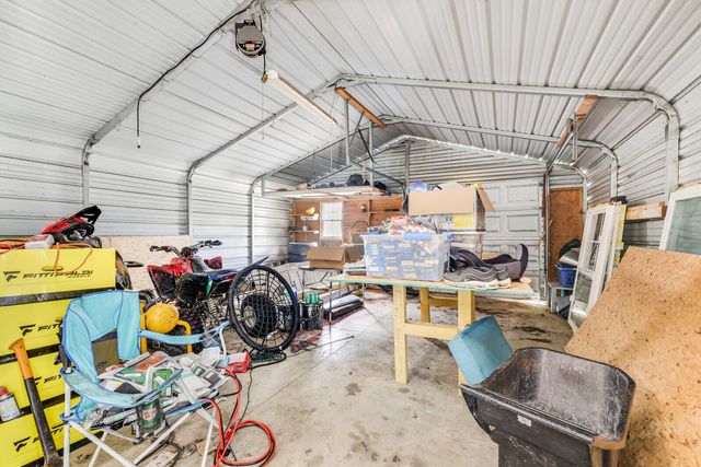 402 Wilkinson Ln, White House, TN 37188