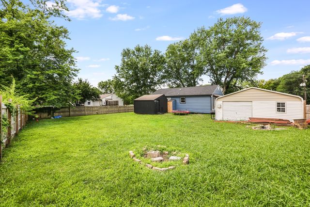 402 Wilkinson Ln, White House, TN 37188
