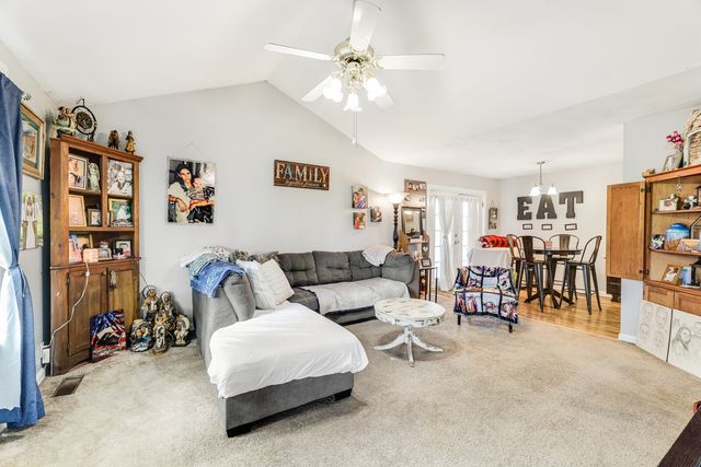 402 Wilkinson Ln, White House, TN 37188