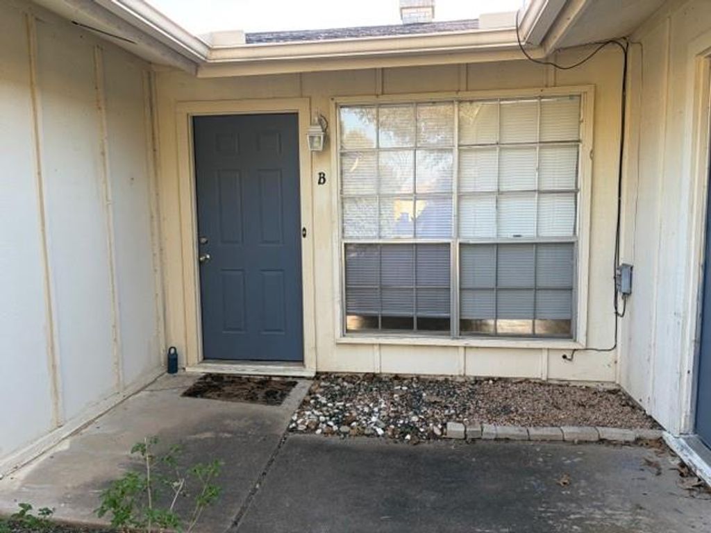 12401 Willow Wild DR B, Austin, TX 78758