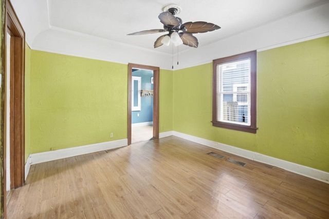 4044 N 40th STREET, Milwaukee, WI 53216