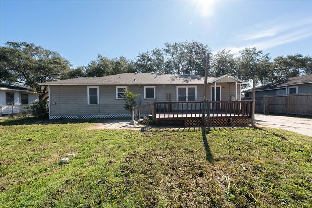 622 Deforrest Dr, Corpus Christi, TX 78404