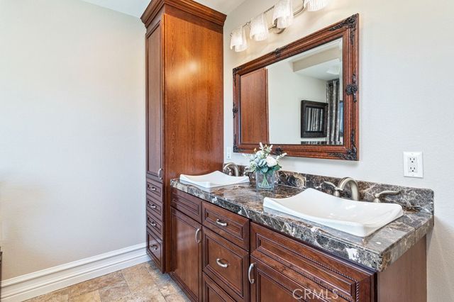 7616 Jayhawk, Jurupa Valley, CA 92509