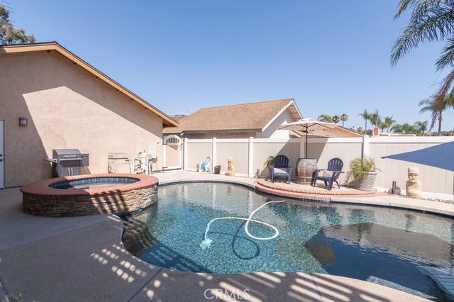 7616 Jayhawk, Jurupa Valley, CA 92509