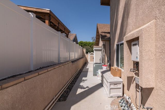 7616 Jayhawk, Jurupa Valley, CA 92509