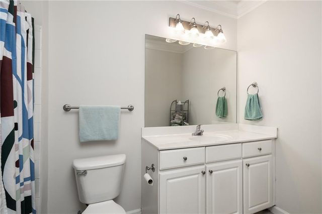 1128 Westchester Ridge NE, Brookhaven, GA 30319