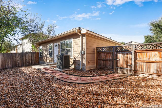 5410 Bright Creek, San Antonio, TX 78240