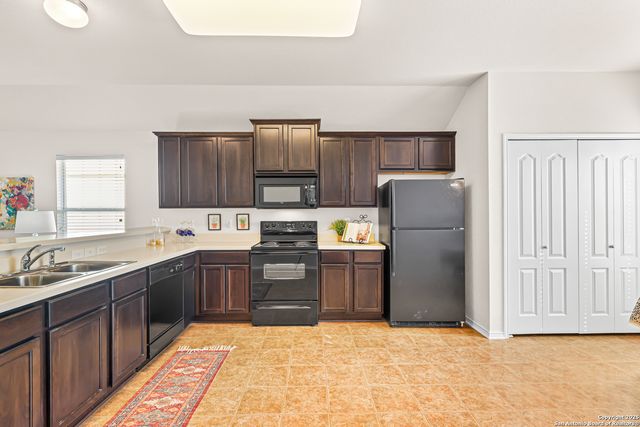 5410 Bright Creek, San Antonio, TX 78240