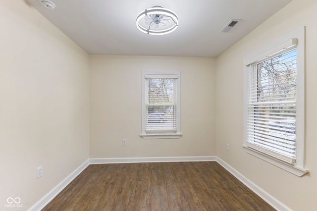 3562 E Morris Street, Indianapolis, IN 46203