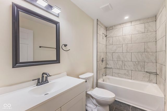 3562 E Morris Street, Indianapolis, IN 46203