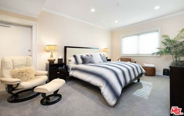 918 S Wooster Street 2, Los Angeles, CA 90035