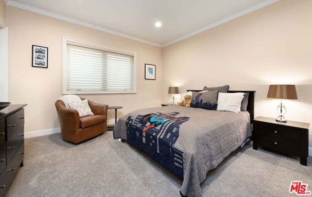 918 S Wooster Street 2, Los Angeles, CA 90035