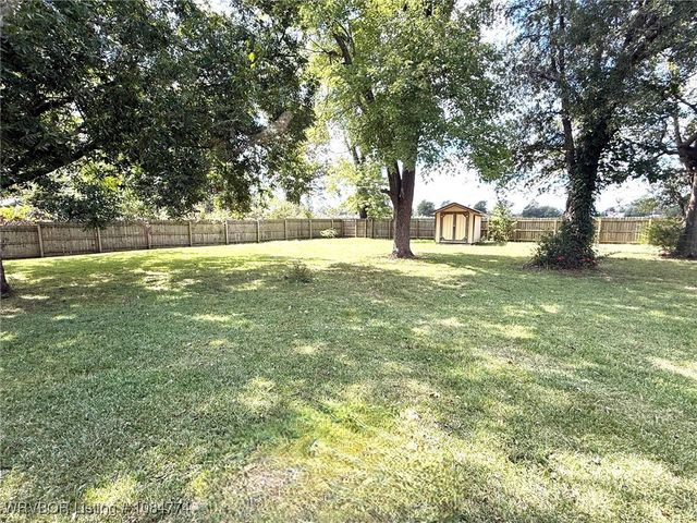 1119 Westgate Circle, Booneville, AR 72927