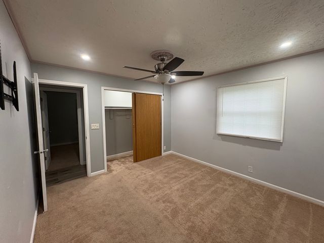 11071 E Fisher Road, Rochelle, IL 60168