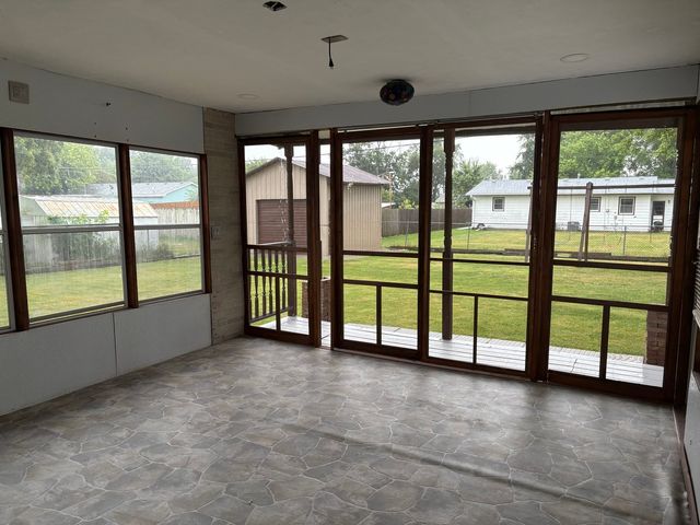 11071 E Fisher Road, Rochelle, IL 60168