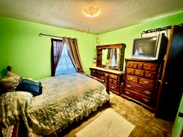 112 Oglesby Avenue, Crestview, FL 32536