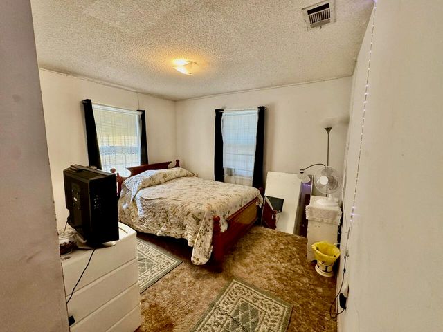 112 Oglesby Avenue, Crestview, FL 32536