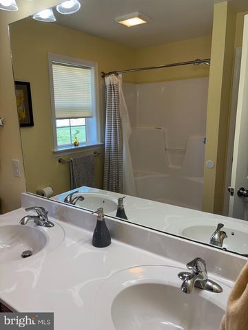 59 BLOOMFIELD DR, Ephrata, PA 17522