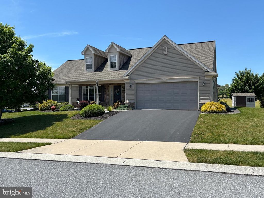 59 BLOOMFIELD DR, Ephrata, PA 17522