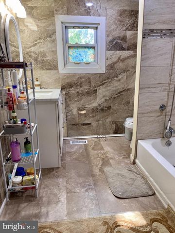 220 N 3RD ST, Millville, NJ 08332