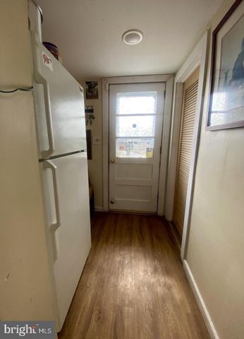 220 N 3RD ST, Millville, NJ 08332