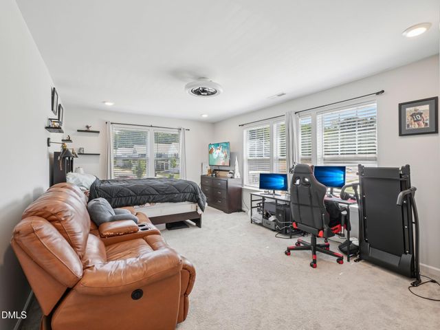 303 Bent Willow Drive, Clayton, NC 27527