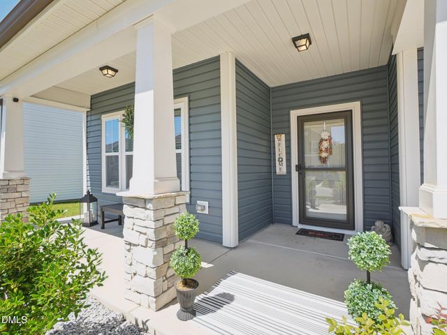 303 Bent Willow Drive, Clayton, NC 27527