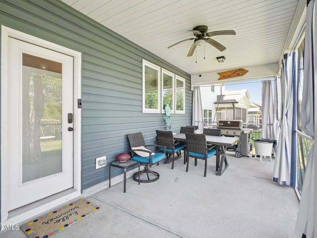 303 Bent Willow Drive, Clayton, NC 27527