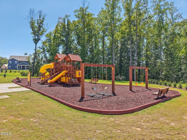 303 Bent Willow Drive, Clayton, NC 27527