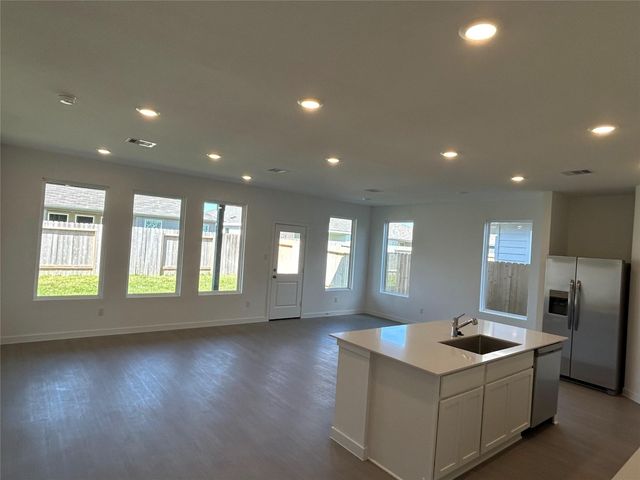 8214 Rustic Pine Trail, Richmond, TX 77469