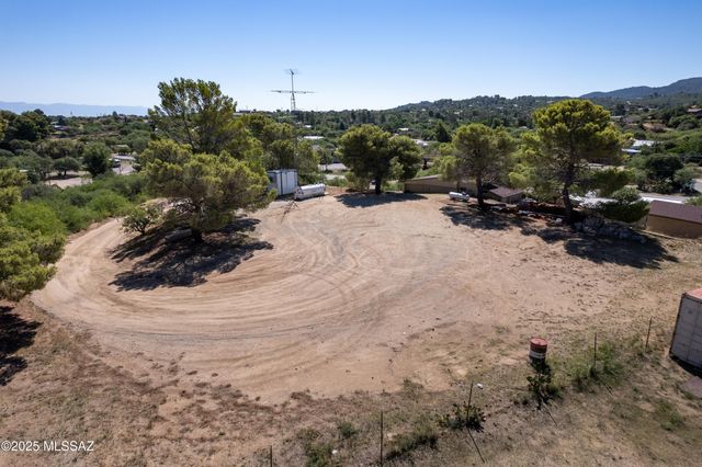 760 E American Avenue, Oracle, AZ 85623