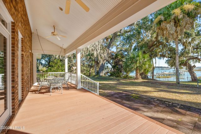 136 Retreat Plantation, Beaufort, SC 29902