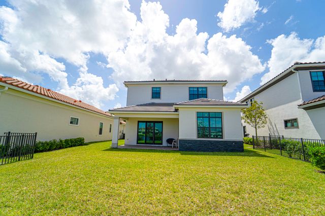 537 SE Fascino Circle, Port St. Lucie, Port St Lucie, FL 34984