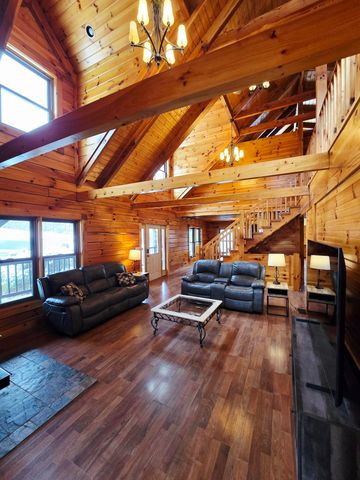 1261 Heavenly Way, Willisburg, KY 40078