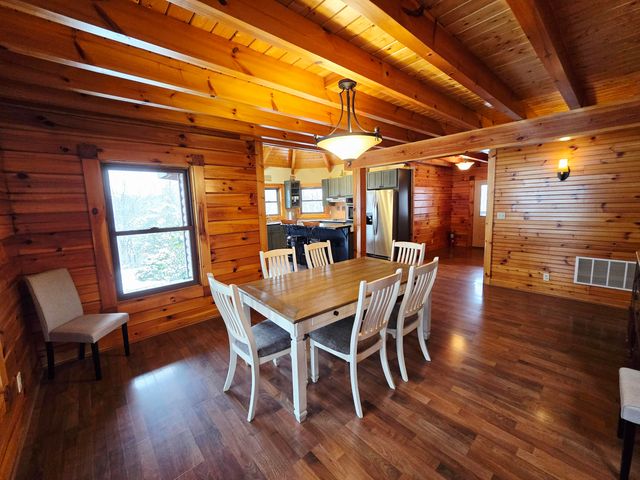 1261 Heavenly Way, Willisburg, KY 40078