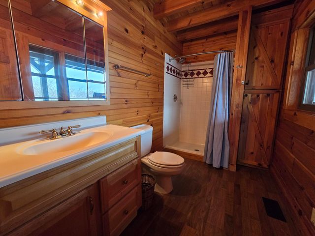 1261 Heavenly Way, Willisburg, KY 40078