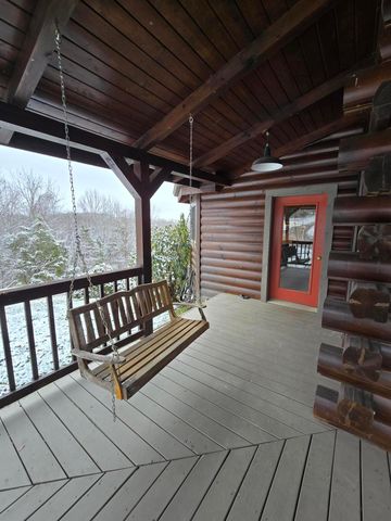 1261 Heavenly Way, Willisburg, KY 40078