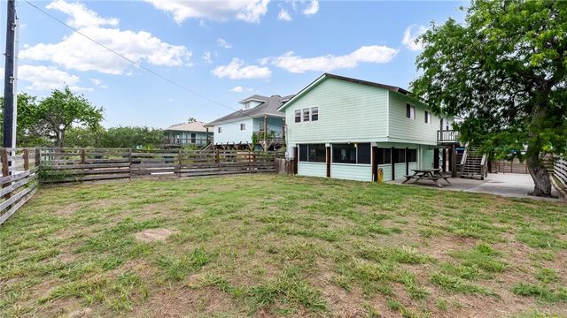 4006 Laguna Shores, Corpus Christi, TX 78418
